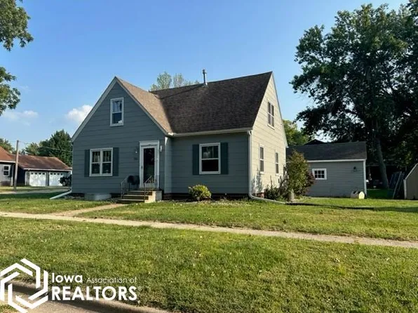 522 E Elm St, Algona, IA 50511