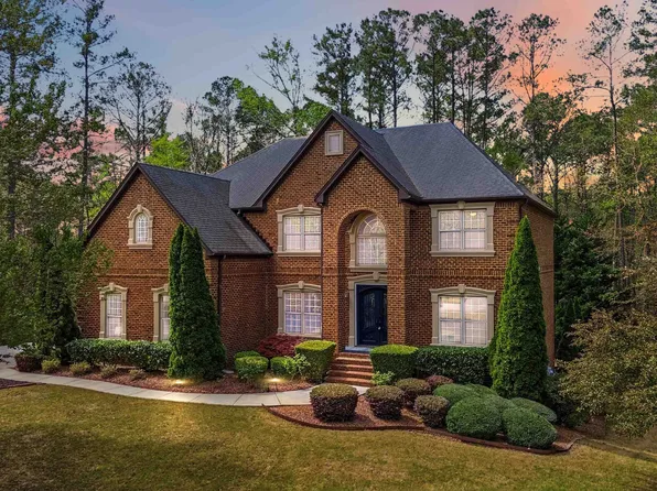 2704 Ivy Cir, Conyers, GA 30013