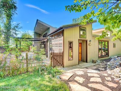 311 S Church Ave, Aztec, NM, 87410