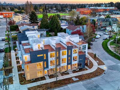 1657 N 95th Street, Seattle, WA, 98103
