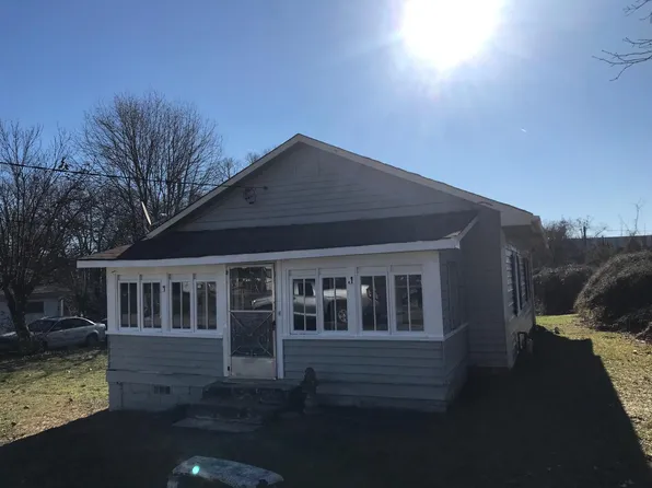 189 Elberton St, Toccoa, GA 30577