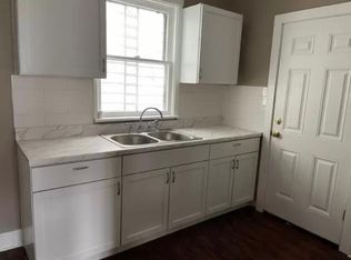224 S Maple St, Akron, OH 44302