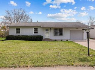 813 20th Ave, Coralville, IA 52241