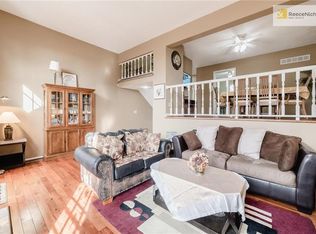 10120 Locust St, Kansas City, MO 64131