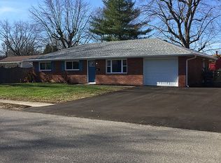 912 Princeton Dr, New Whiteland, IN
