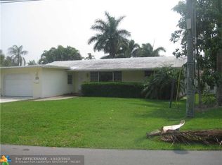 2401 SE 7th Dr, Pompano Beach, FL 33062