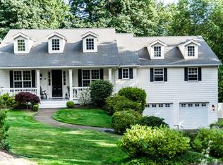 58 Raft Island Dr NW, Gig Harbor, WA 98335