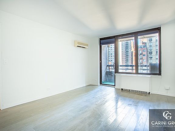 4th image of 330 E 38th St APT 8F