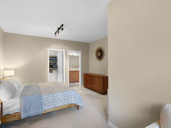 1855 Trossachs Blvd SE, Sammamish, WA