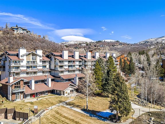 2nd image of 1920 Ski Time Square Drive UNIT 311
