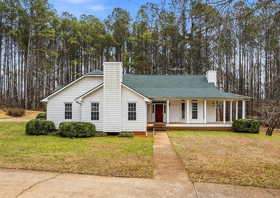 1st image of 3639 Holly Springs Rd