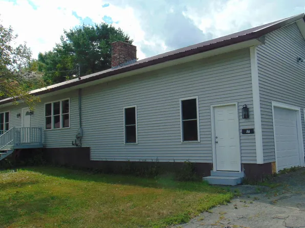 17 Edwards Street, Lincoln, ME 04457