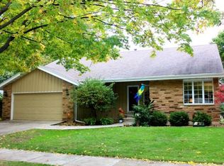 2608 S Carpenter St, Appleton, WI 54915