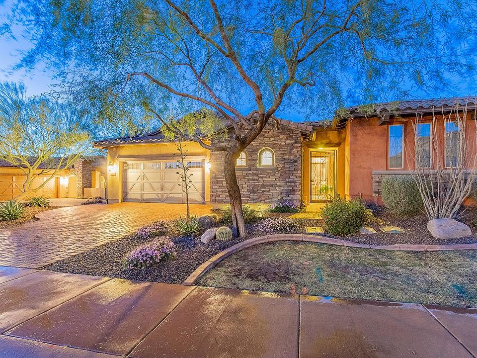 1st image of 12124 W Desert Mirage Dr
