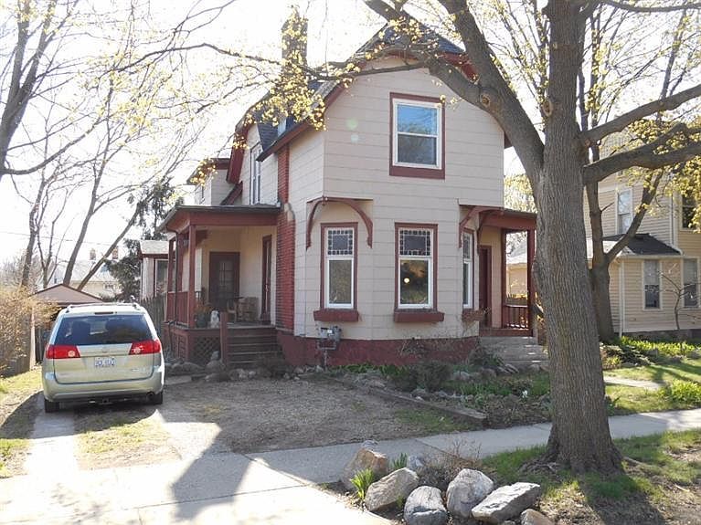 1st image of 520 N Adams St