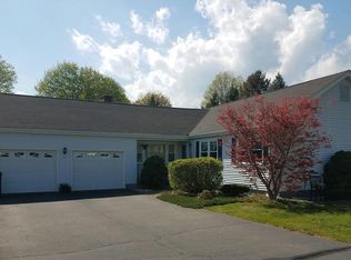 55 Hilltop Farms Ln, East Hartford, CT 06118
