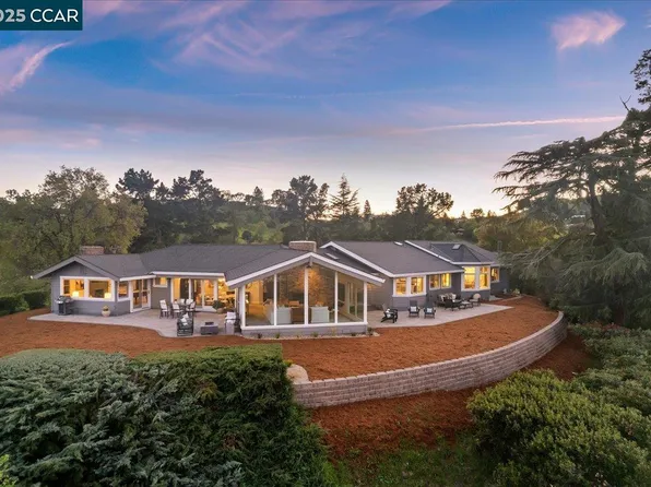111 Hilltop Cres, Walnut Creek, CA 94597