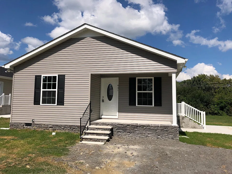 431 Oakwood Rd