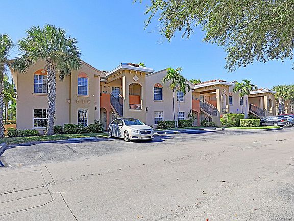 2nd image of 4172 Castilla Cir APT 203