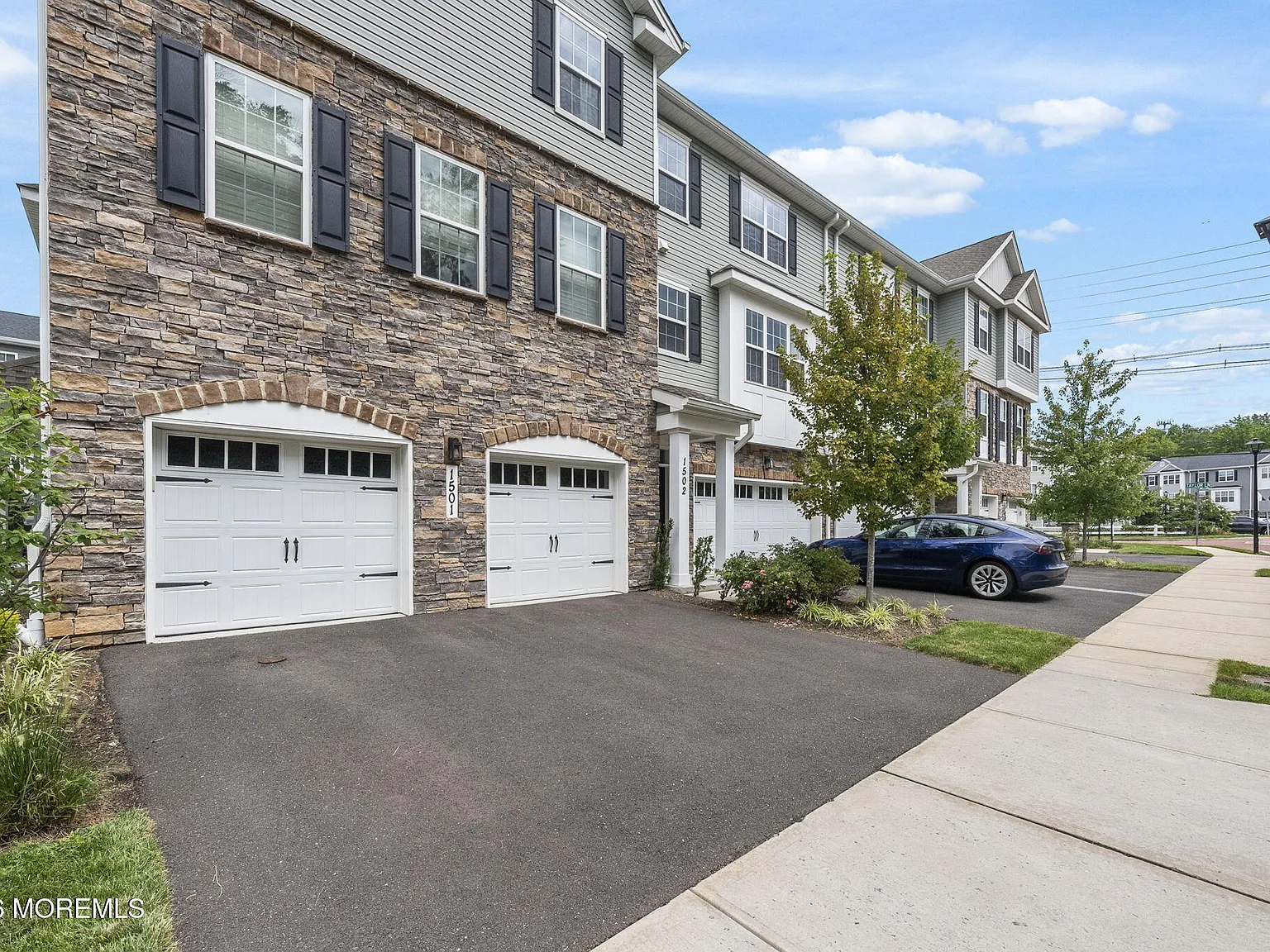 4 bed, 3.5 bath, 2494 sqft, $4,800 — Photo 2