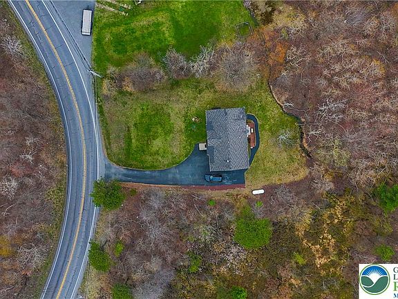 4th image of 2742 Long Pond Rd