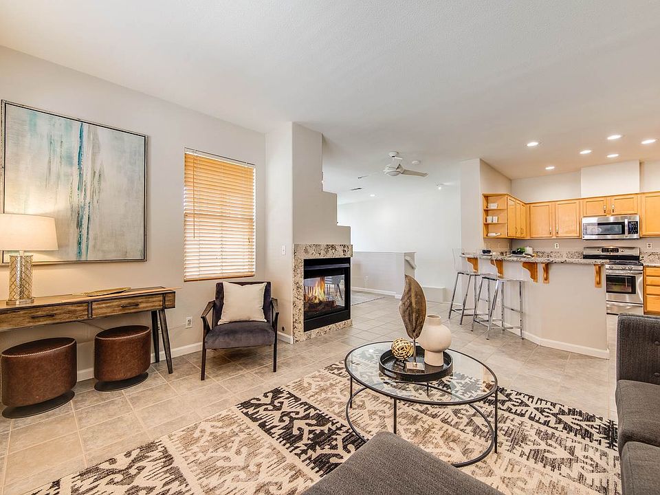 1st image of 869 Del Avion Ln