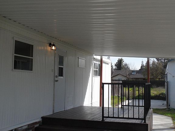 3rd image of 2864 N Station Ave