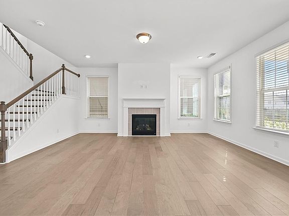 5th image of 4541 Encore Blvd