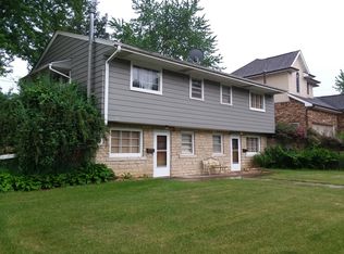 1411 1/2 Rochester Ave, Iowa City, IA 52245