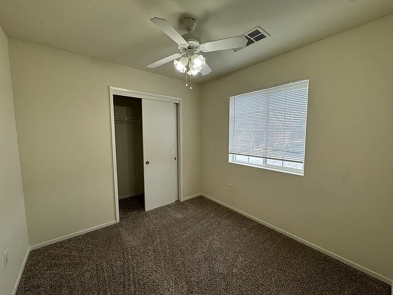 600 Hosking Ave (Golden Valley Luxury Apartments) — Photo 11