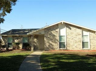 3301 Crater Ln, Plano, TX 75023