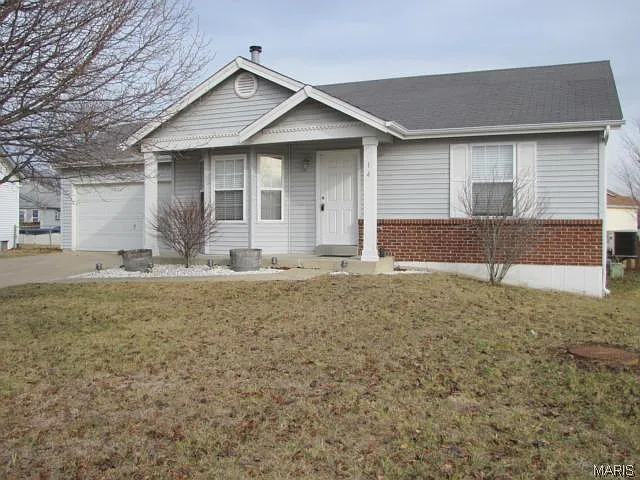14 Mary Beth Ct photo 1