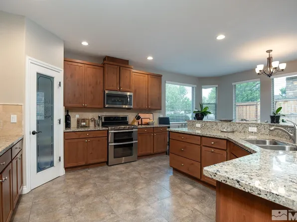 1299 Cedar Brook Ct, Gardnerville, NV 89460