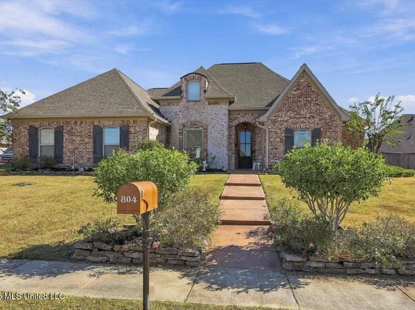 804 Osagian Cir, Brandon, MS 39042