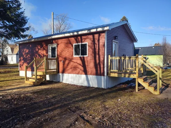 20366 Elsden St, Onaway, MI 49765