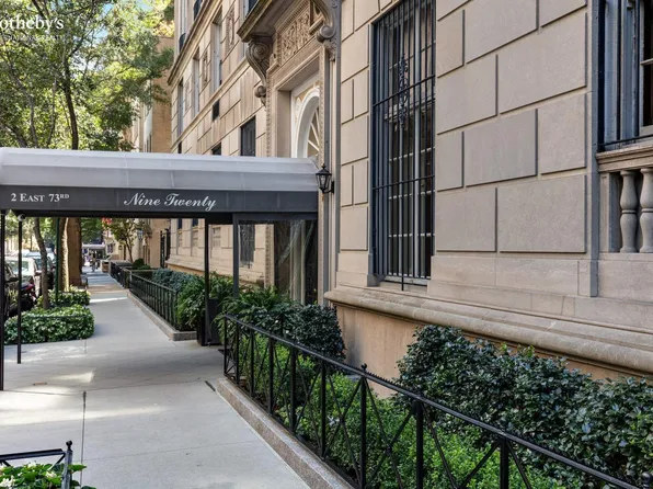 920 5th Avenue image 23 of 23