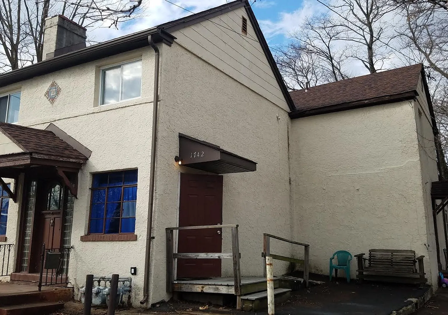 1742 Easton rd — Photo 2