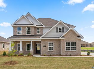 324 Creek Grove Ave, New Market, AL 35761