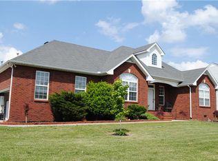 1394 Misty Morning Dr, Gallatin, TN 37066