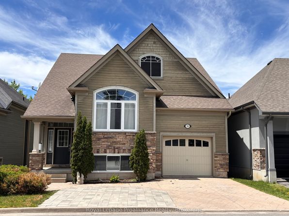 50 Lockside Dr #18, Peterborough, ON K9J 8T1