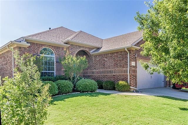 1st image of 1369 Ravenwood Ct