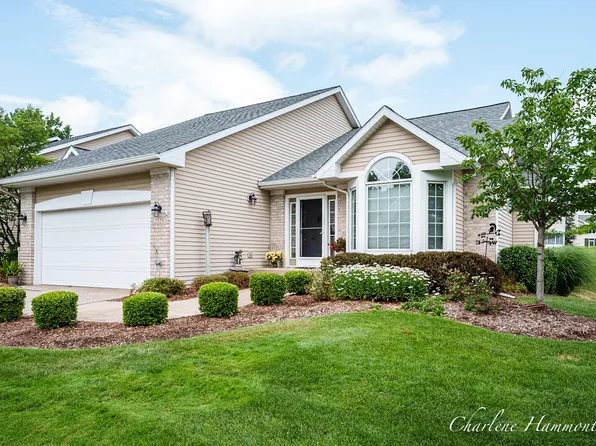 2329 Whimbrel Ct NE #38, Grand Rapids, MI 49505