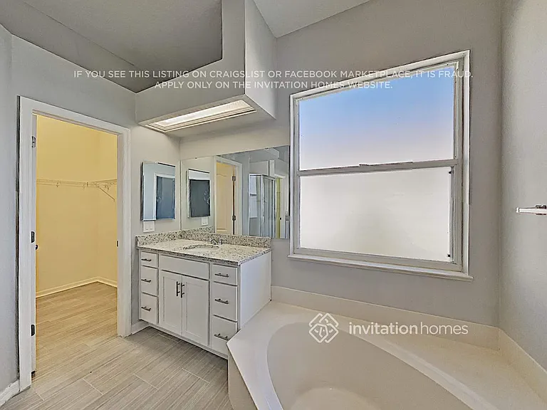4319 Swift Cir — Photo 17