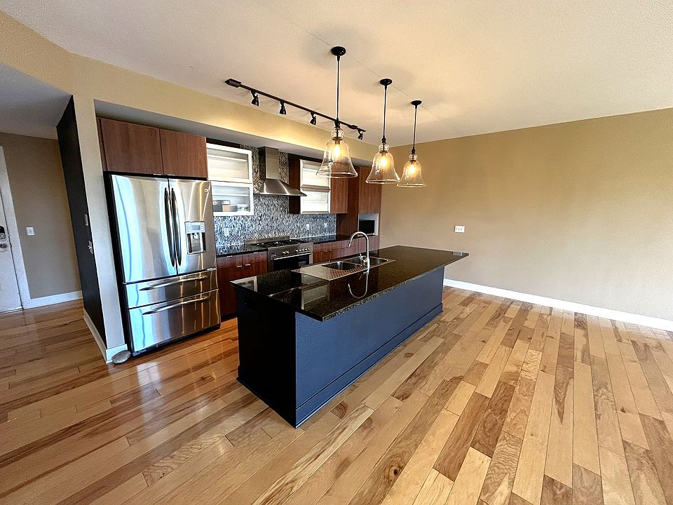 Open Kitchen