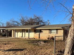 8209 NW 37th St, Bethany, OK 73008