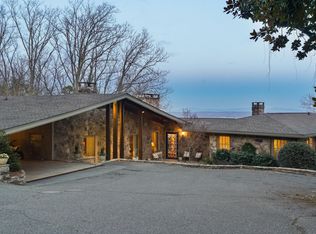 1001 Fleetwood Dr, Lookout Mtn, GA 30750