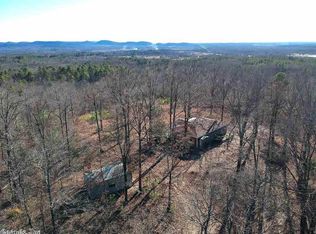 211 Gantry Ln, Mena, AR 71953