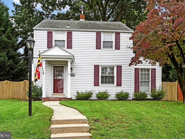 2641 Spring Rd, Parkville, MD 21234