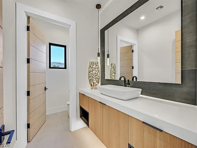 34 Vintage Canyon St — Photo 18
