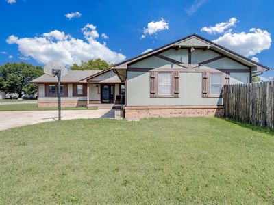 3020 W Sunnybrook St, Wichita, KS, 67217